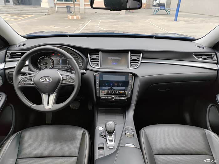 广东梅州地区出超精品18年英菲尼迪qx50四驱菁英版有兴趣