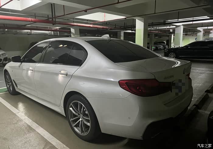 宝马525lim运动套装530售价21万元上牌日期