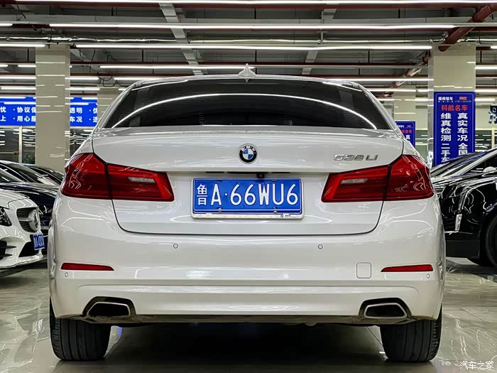 点击:>1|回复:>0宝马5系论坛>17年宝马528,18款改款翻毛皮大顶,一手车