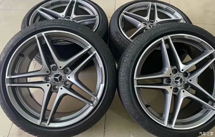 奔驰19寸amg63s轮毂轮胎精品套件