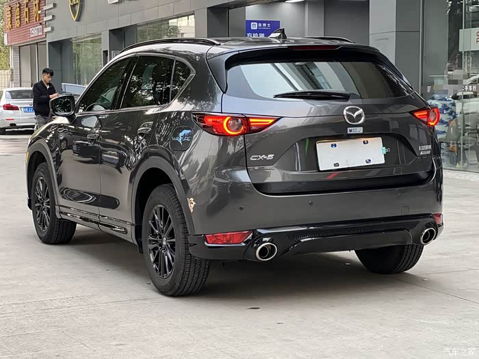 21款22年马自达cx520自动两驱黑骑士版车况极品