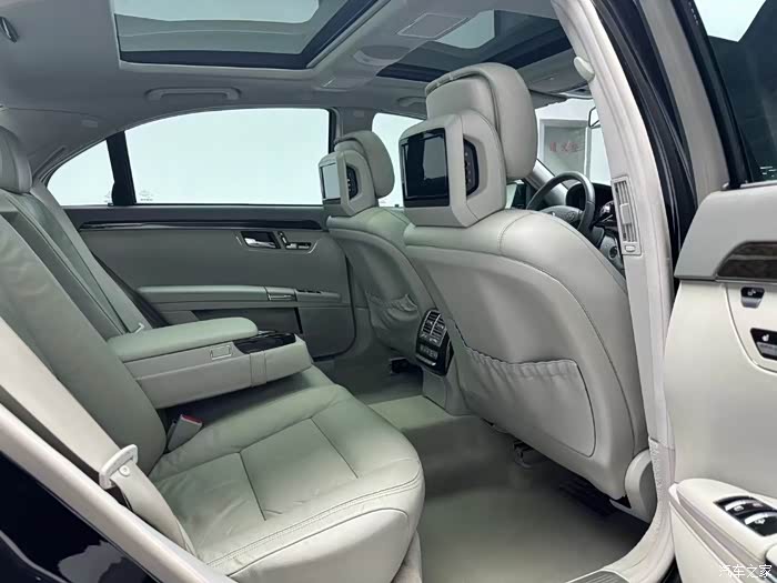 2011年奔驰s300l豪华全车3件喷漆公里数实表16万公里嘎嘎