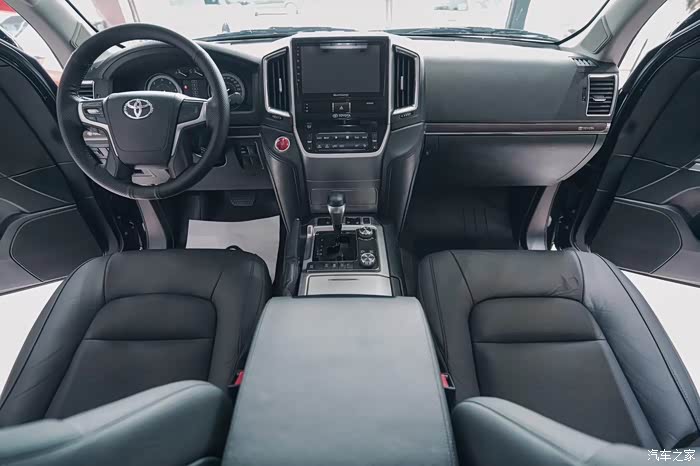 20年丰田陆巡4500d4d柴油一手原漆中东高配1