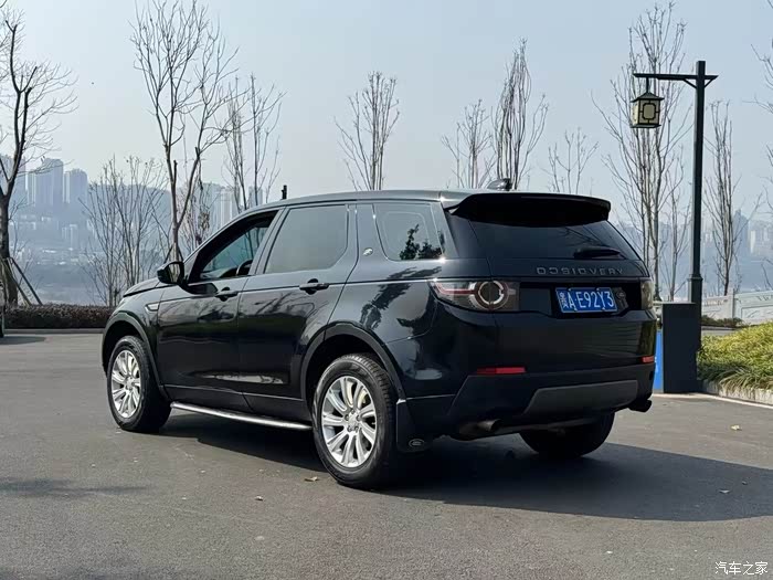 18年路虎神行四驱五座成色新惨1188可以低首付零