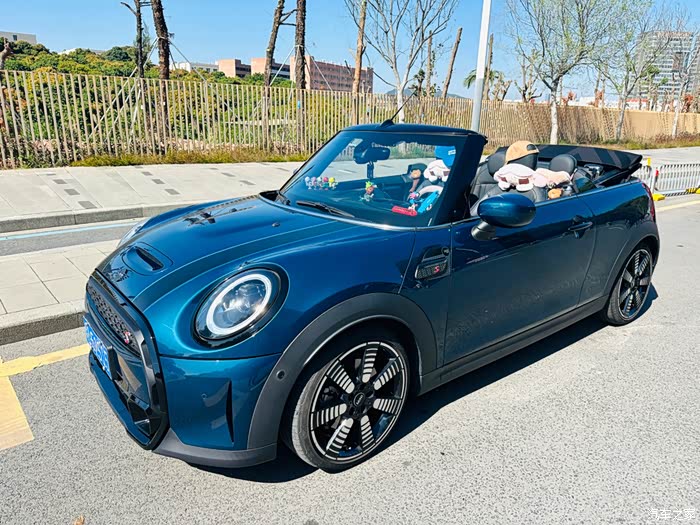 出小姐姐一手车minif57ssidewalk特别版本