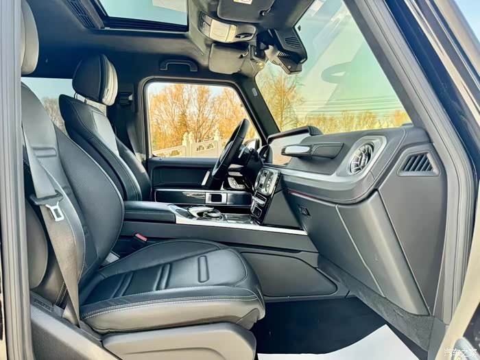 21年21款奔驰g500中归