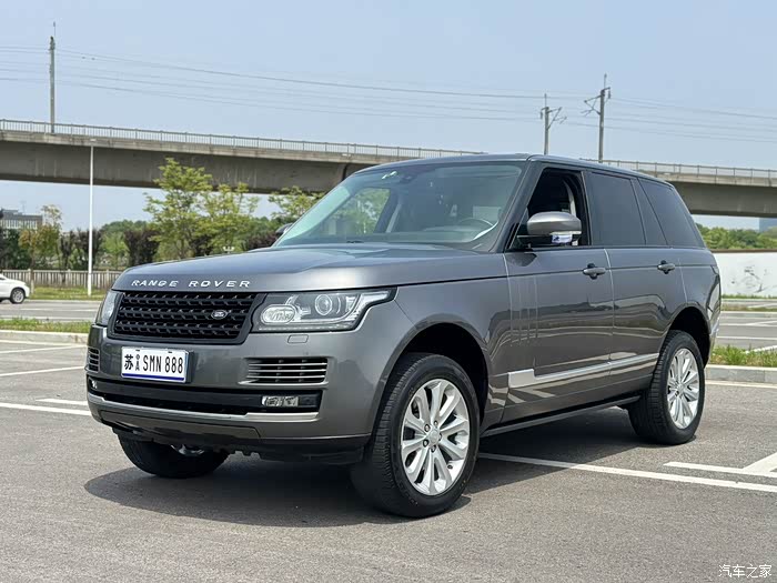 15年路虎揽胜 中规汽油 纯一手 四处做漆 实表11万 价格