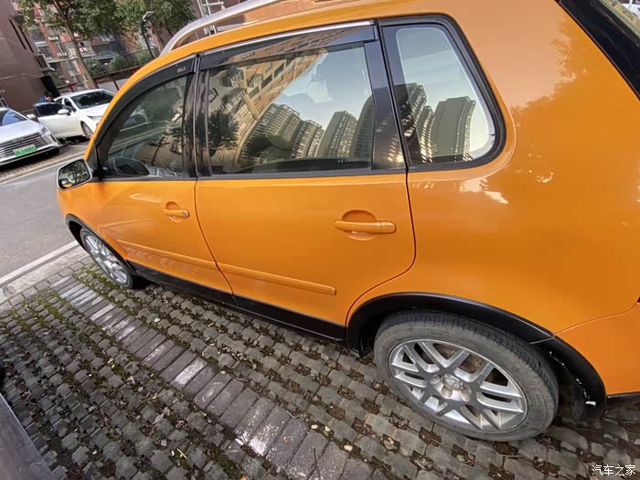 crosspolo低价出售135w出08年大众