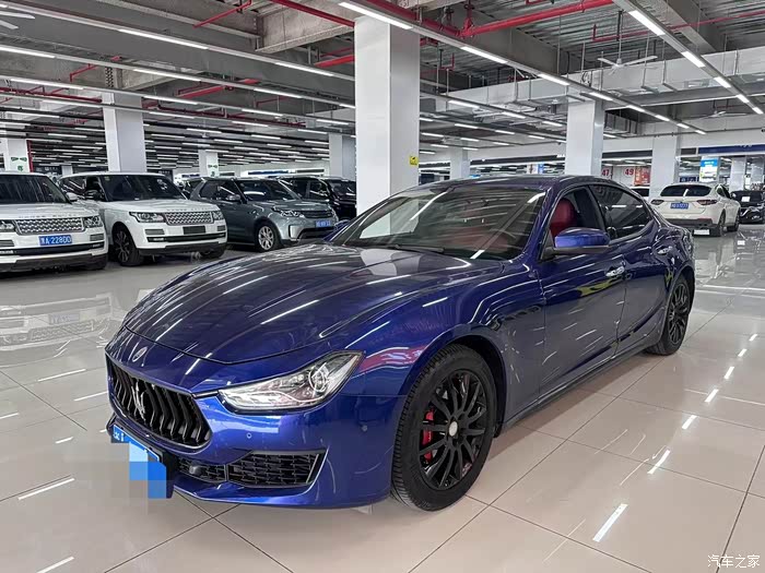 点击:>2|回复:>0玛莎拉蒂论坛>19年19款蓝红吉博力,只行驶8.