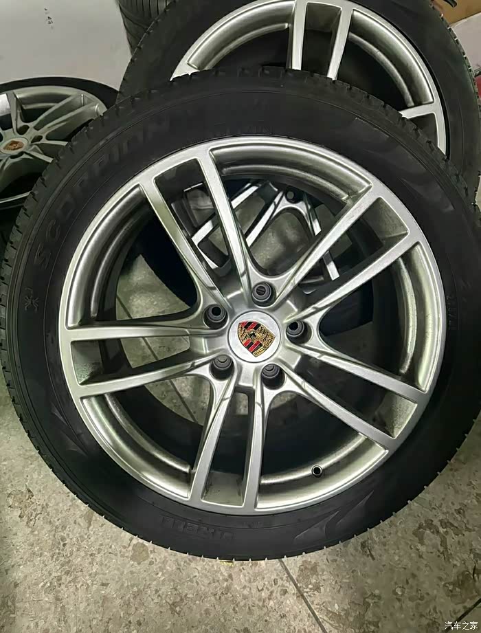 20寸21寸保时捷卡宴轮毂轮胎精品套件感兴趣的可以来