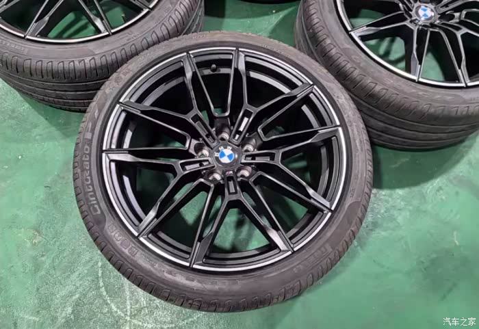 宝马m3m4原厂拆车19寸轮毂喜欢的看过来