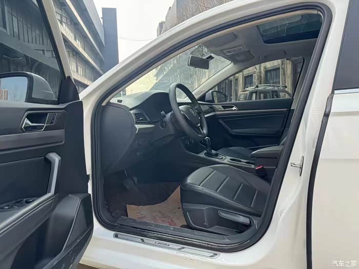 出售20年大众朗逸plus