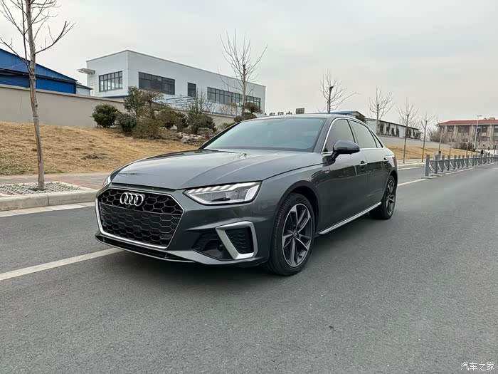 出21年奥迪a4时尚动感车况有理赔茶博士可过s