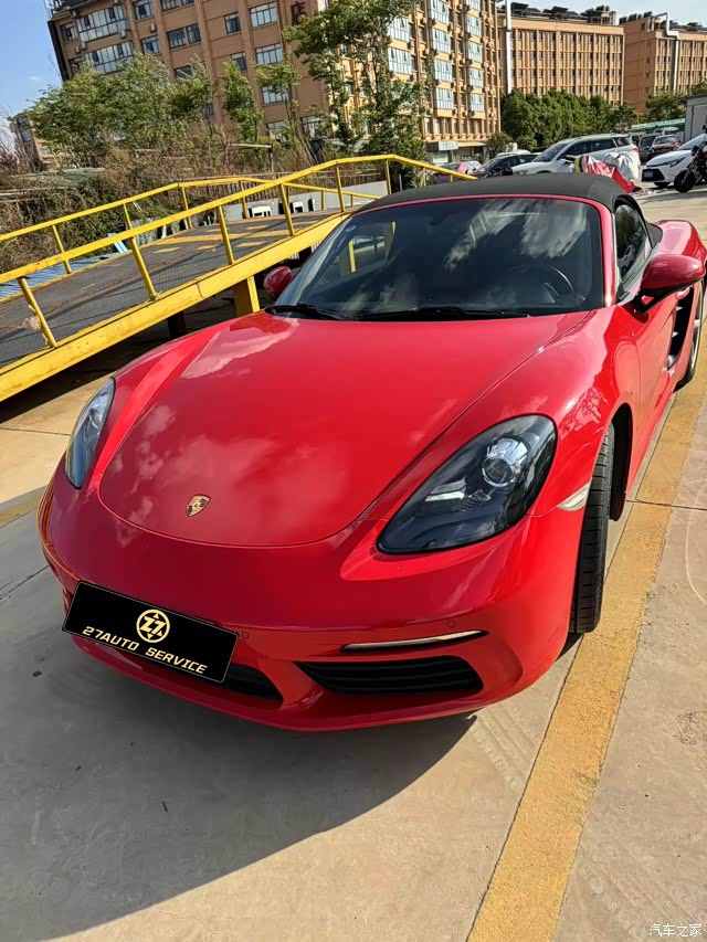出自用保时捷718全国最便宜行驶五万公里原版车况36