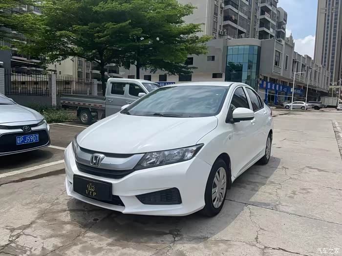 最新到店 17年上牌本田锋范,1.5l舒适版,车况精品,实表