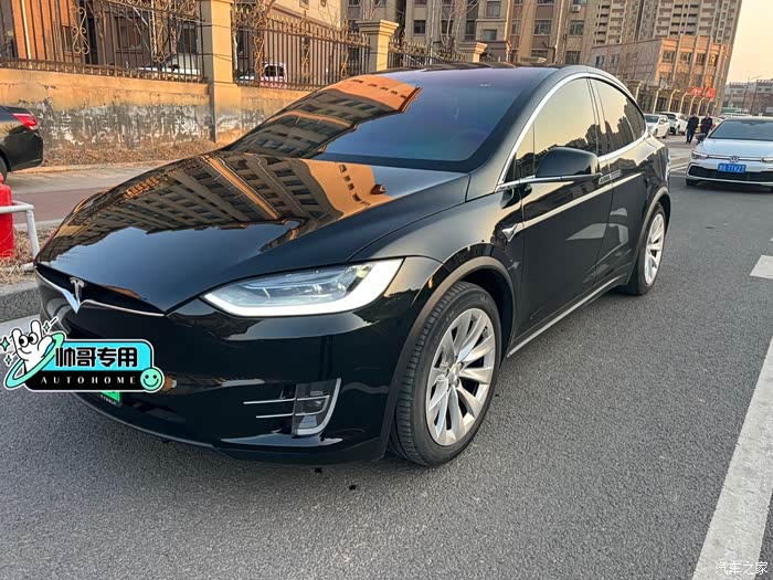 特斯拉modelx19款长续航大满配完全自动驾驶免