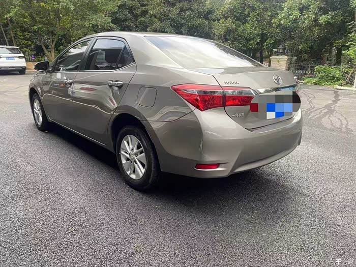 丰田卡罗拉2014款16lcvtglxi导航版