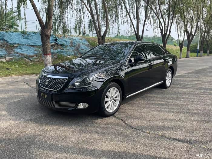 12年皇冠 极品8万公里一手原版原漆