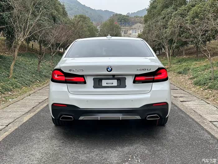 21年11月22款宝马530lim运动一手车2万公