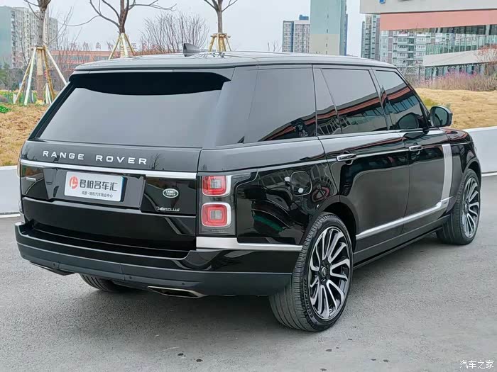 路虎揽胜2019款尊崇创世加长版落地200多节约1