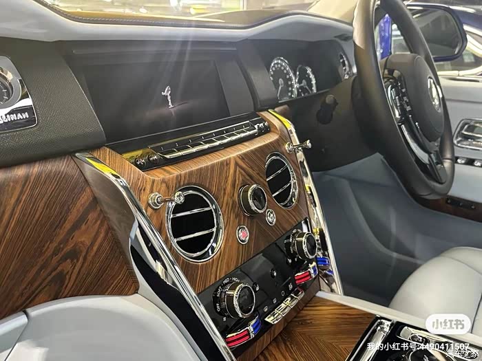 出19款劳斯莱斯库里南29万公里