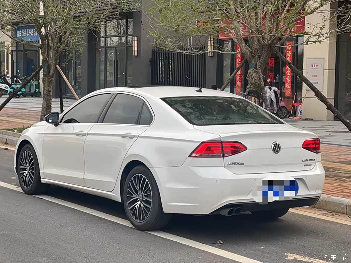 17款大众凌渡280 高功率1.4t 升级豪华版大轮毂,车况