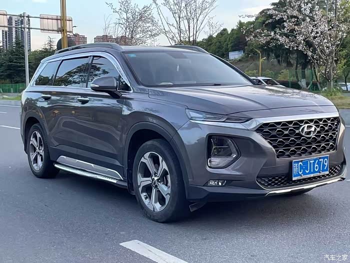 现代胜达2019款380tgdigls自动两驱豪