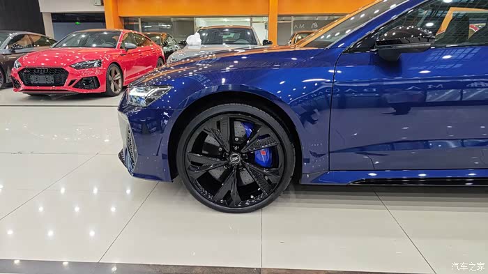 奥迪rs7纳瓦拉蓝厂家活动车未上牌转让