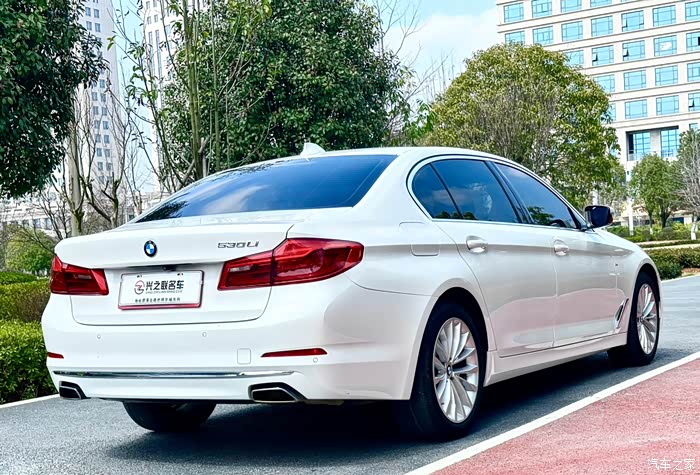 20年宝马525li豪华整车原版原漆已做好第三方查博士检