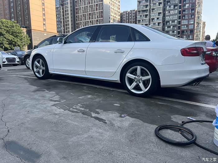 2016年,奥迪a4l,45tfsi四驱运动型,一手车,精品