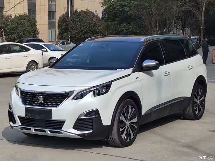 17年上牌标致5008gt配置到顶法系suv天花板n