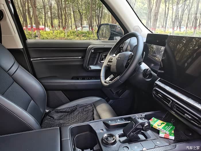哈弗二代大狗的豪华内饰