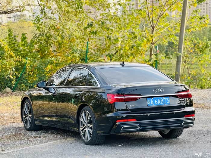 20年6月30t55尊享奥迪a6l四驱夸戳一手私家车