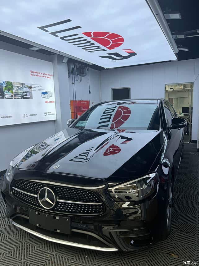出个2022款奔驰e300运动豪华版2万公里原版原漆带车衣