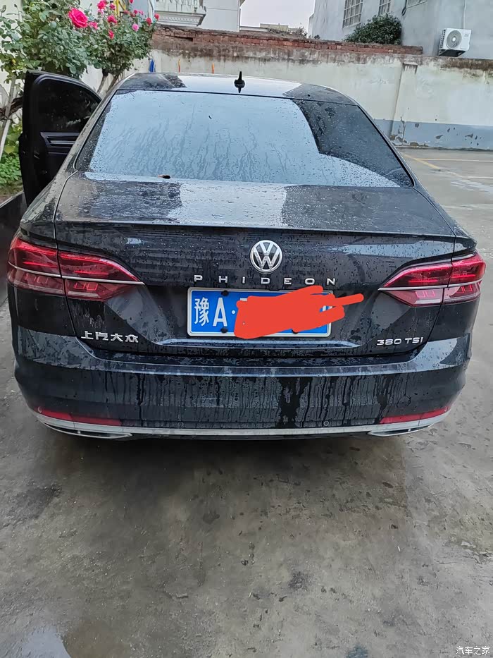 辉昂2019款商务版2021年6月一号上牌目前行驶不到3万