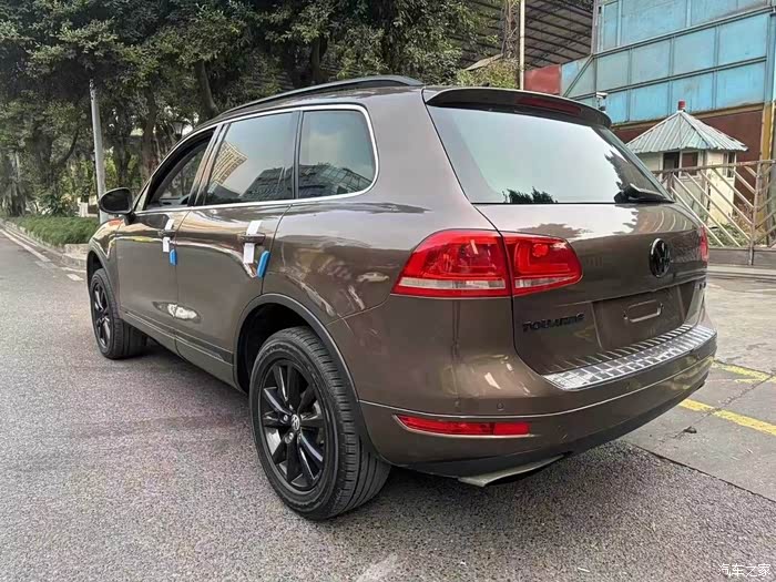 12年途锐成色新车况好全款8xx首付12800提车