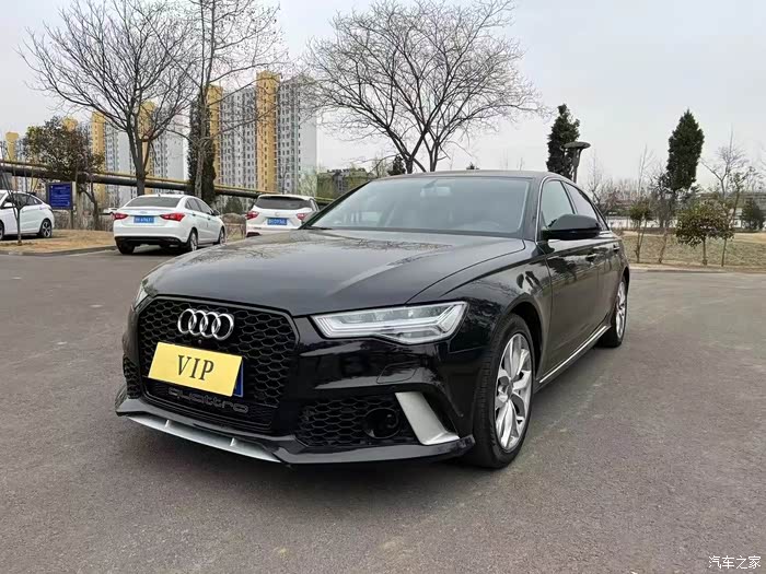 16年奥迪a6l45tfsi quattro 运动型,黑外棕