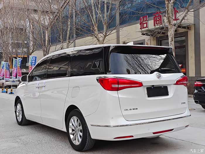 出售19年别克gl8es