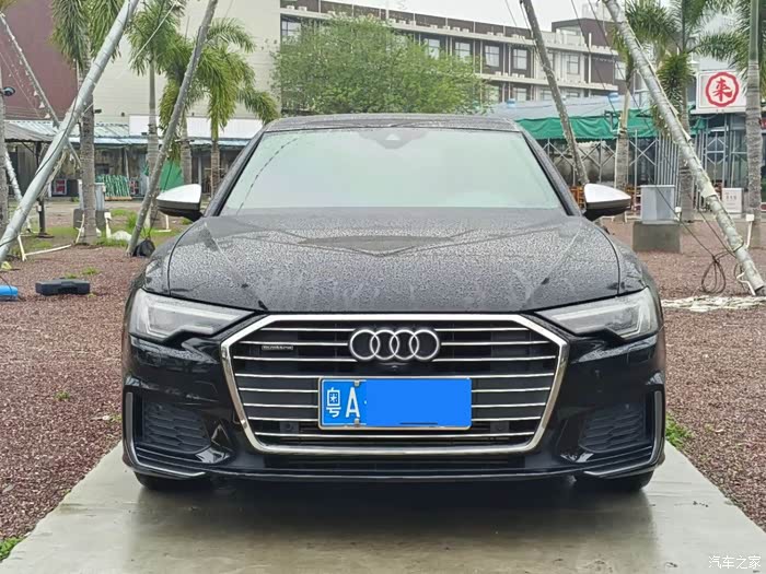 2021款 奥迪a6l 55 tfsi quattro 尊享