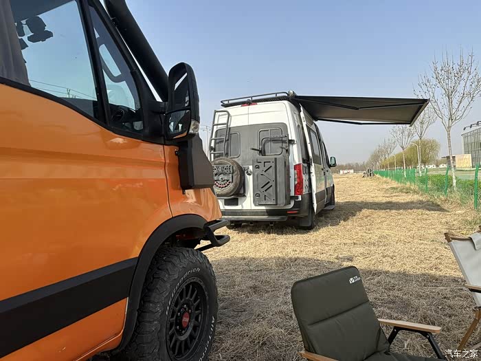 钓鱼专用车辆四驱依维柯绝对是全能选手