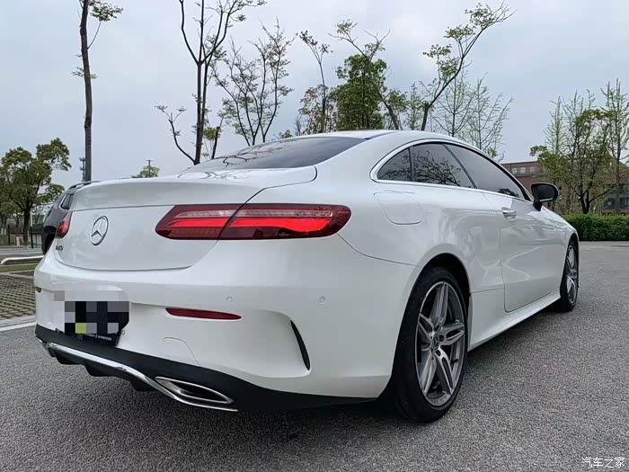 奔驰20款e260轿跑车进口2020年6月上牌仅4