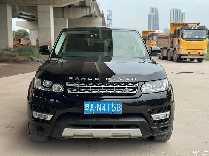 16年路虎揽运2.0t汽油 hse版