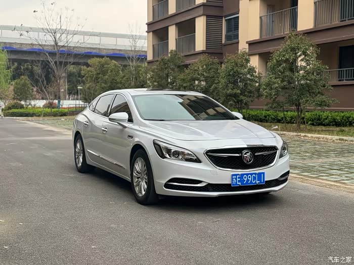 新到17年别克君越20t精英版一手车5万公里原版原漆