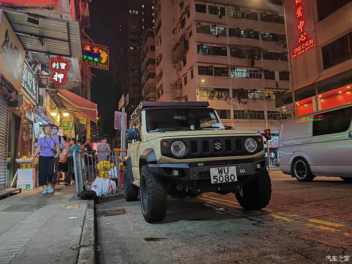 香港街头随手拍车拍到了改装吉姆尼和其他改装车