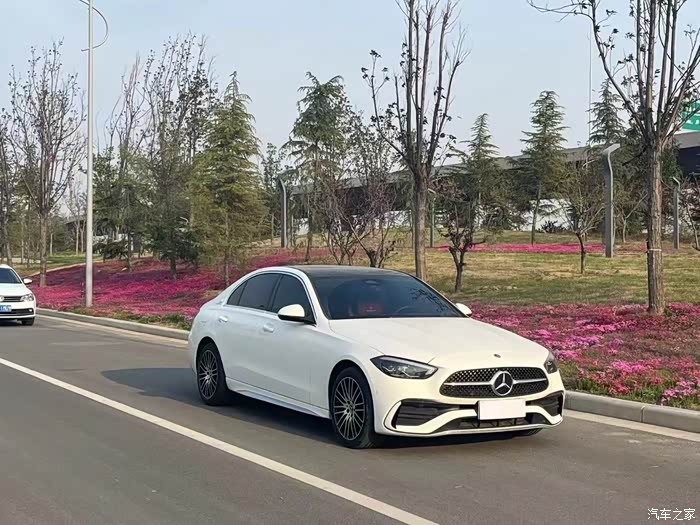 到店捡漏车型奔驰c级2022款c260l运动版