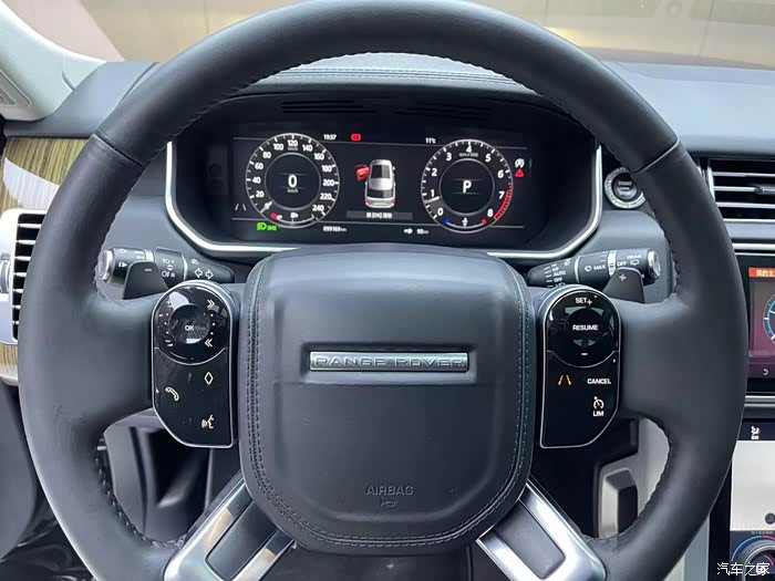 车主实拍18年18款路虎揽胜30t汽油电吸门加热超车辅助