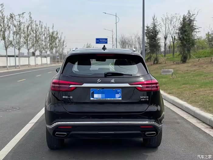 22年红旗hs520t旗享版个人一手1万公里无钥匙