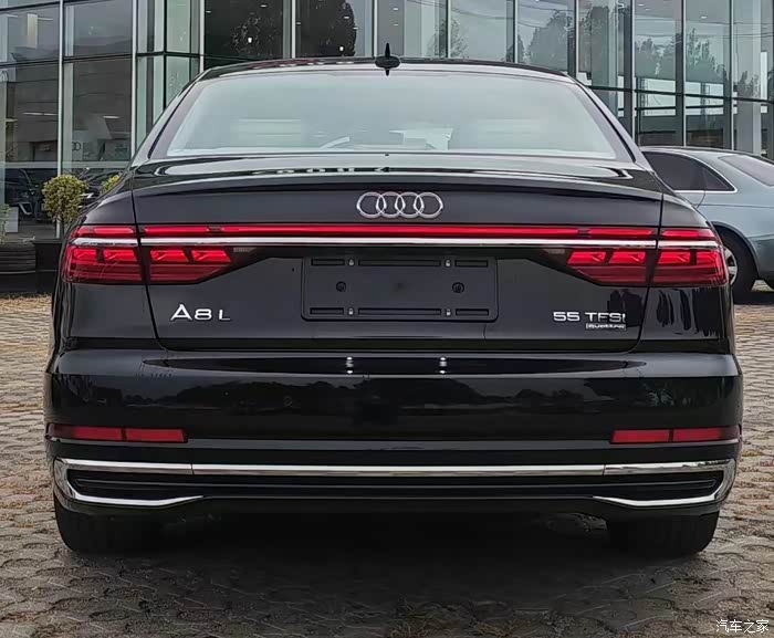 【图】a8 55tfsi 旗舰型 黑米 23年上牌 转让_奥迪a8论坛_汽车之家