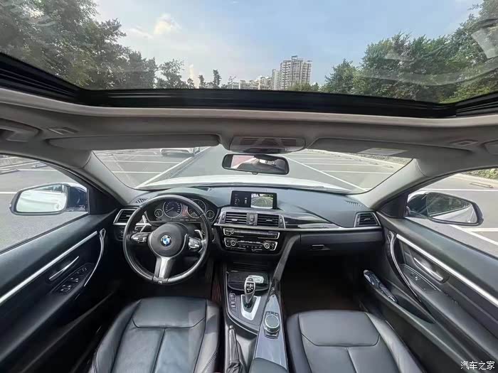 宝马3系 2017款 330li m运动型 11.2万公里