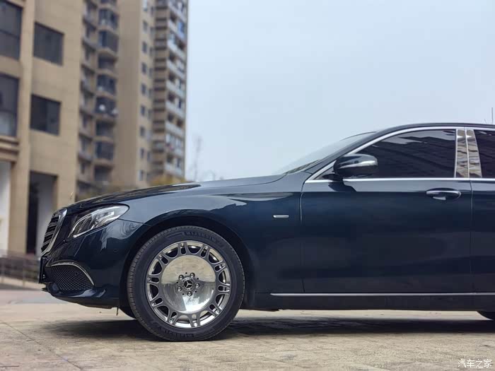 你没有见过的奔驰e300l